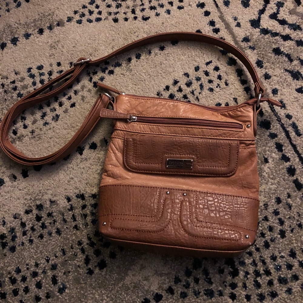 Stone Mountain leather crossbody